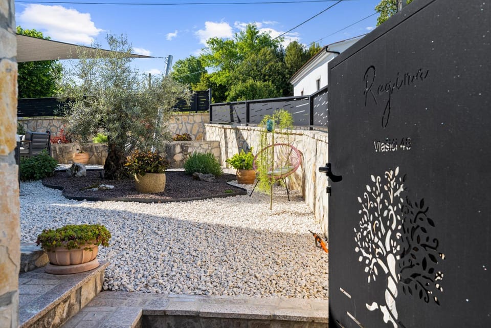 Holiday Home Regina House in Istria County