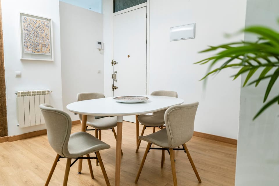 Pelayo I Apartment in Centro