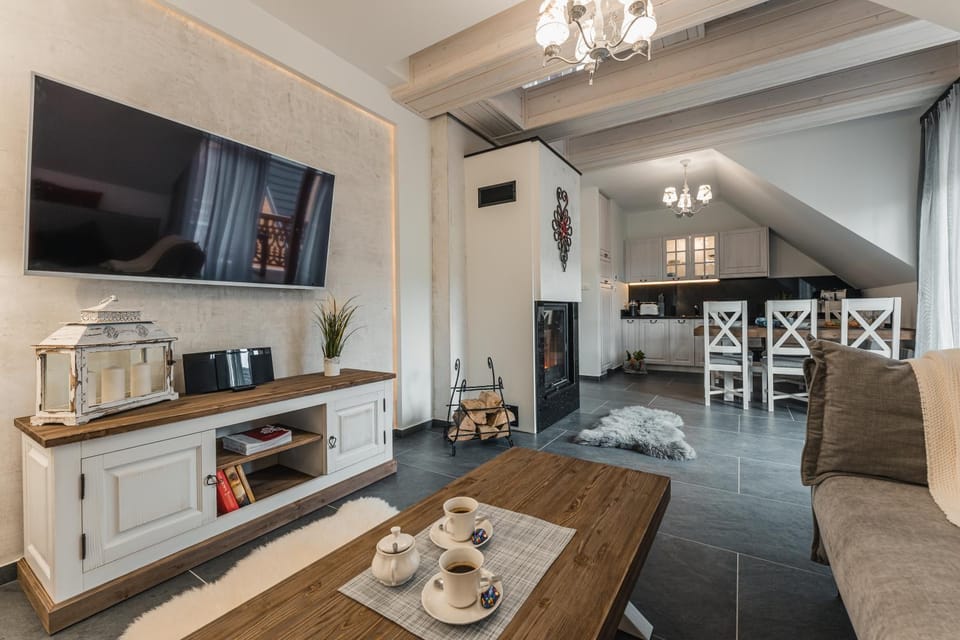 Ostoja Zaskalskie Apartament SZAFIR 74 m2 Apartment in Lesser Poland Voivodeship