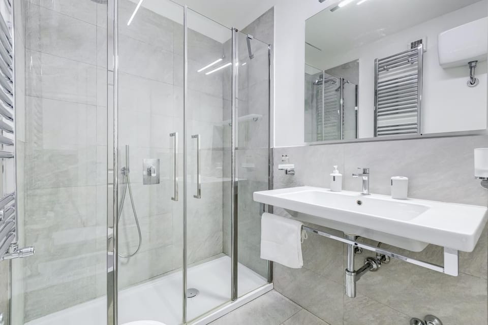 BDC - Spanish Steps Gold 2bdr suite Apartment in Rome