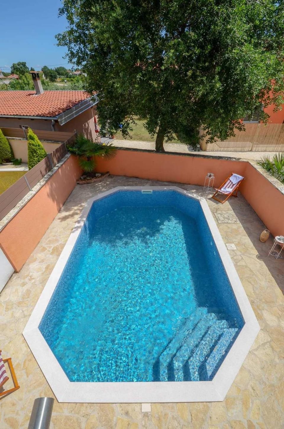Inner courtyard view