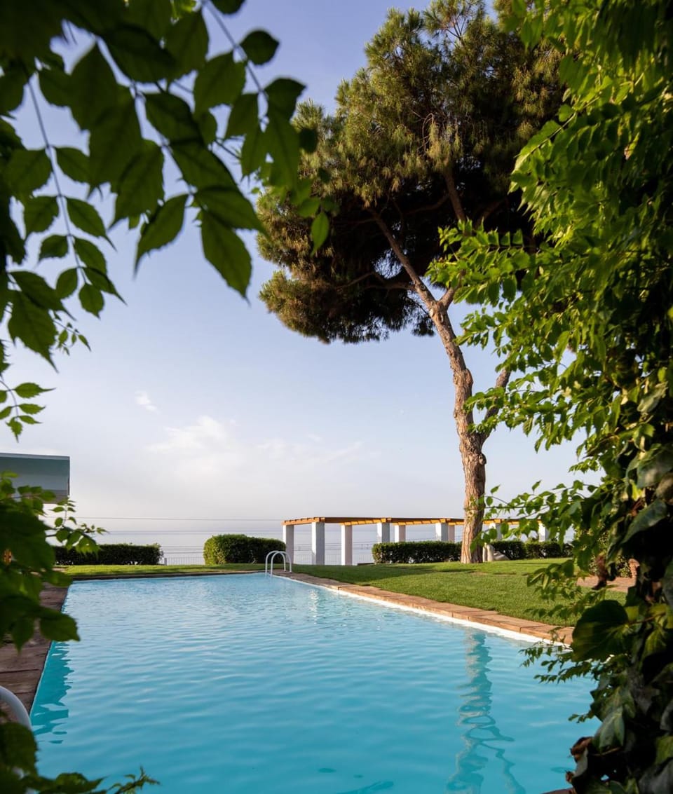 Natural landscape, Hiking, Sea view, Sea view, Swimming pool, Sunrise