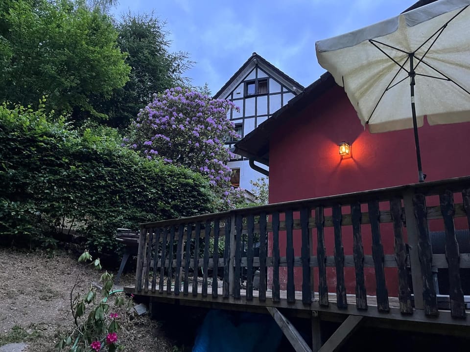 Property building, Patio, Garden