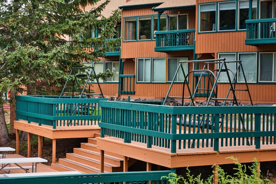 Ski Condo in Chalet Village at Brian Head! House in Brian Head