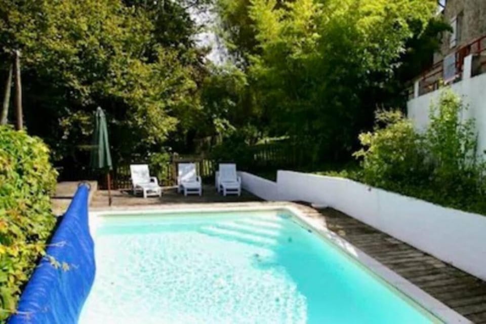 Pool view, Swimming pool