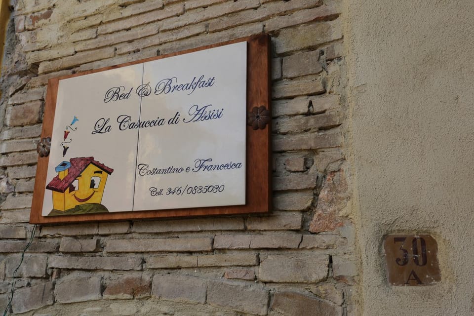 B&B La Casuccia Di Assisi Bed and Breakfast in Umbria