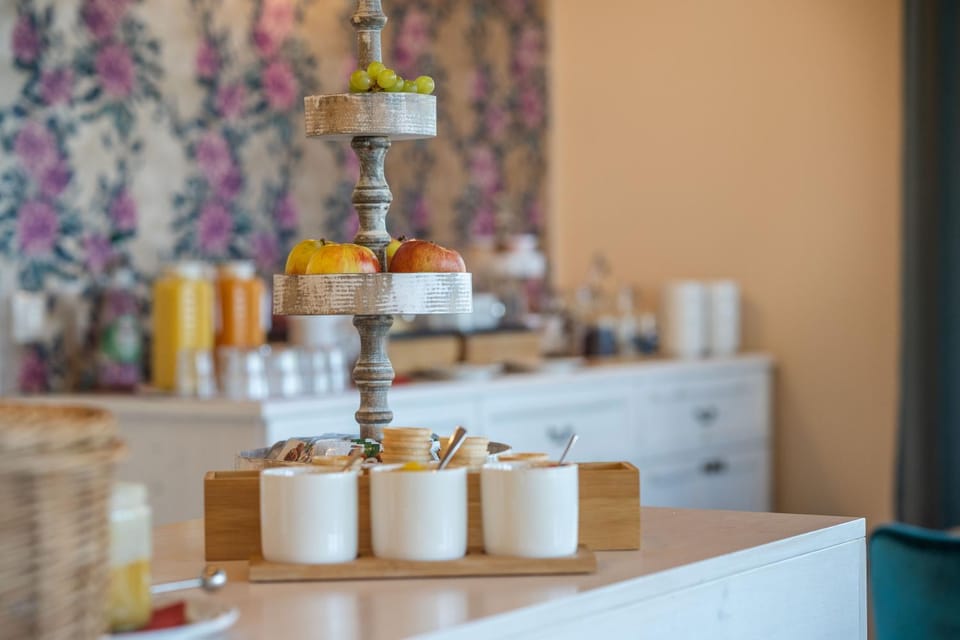 Coffee/tea facilities, Food and drinks, Food, Breakfast, Buffet breakfast, Drinks, Internal: Not applicable to any particular room