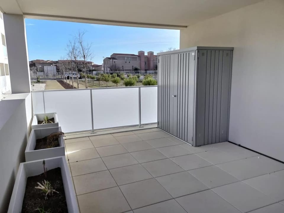 Appartement climatisé, moderne avec terrasses à 500m de la mer Apartment in Occitanie