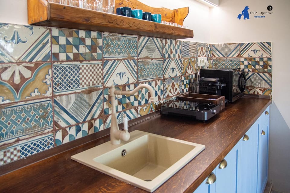 FruPi-Apartmanok Apartment in Hungary
