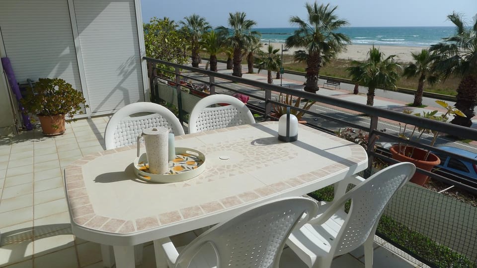 Casa Ana -Cubelles Apartment in Garraf