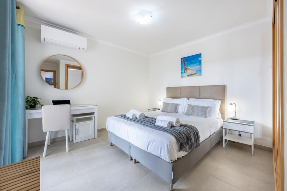 Mira Baia - Meia Praia Family Apartment Apartment in Lagos