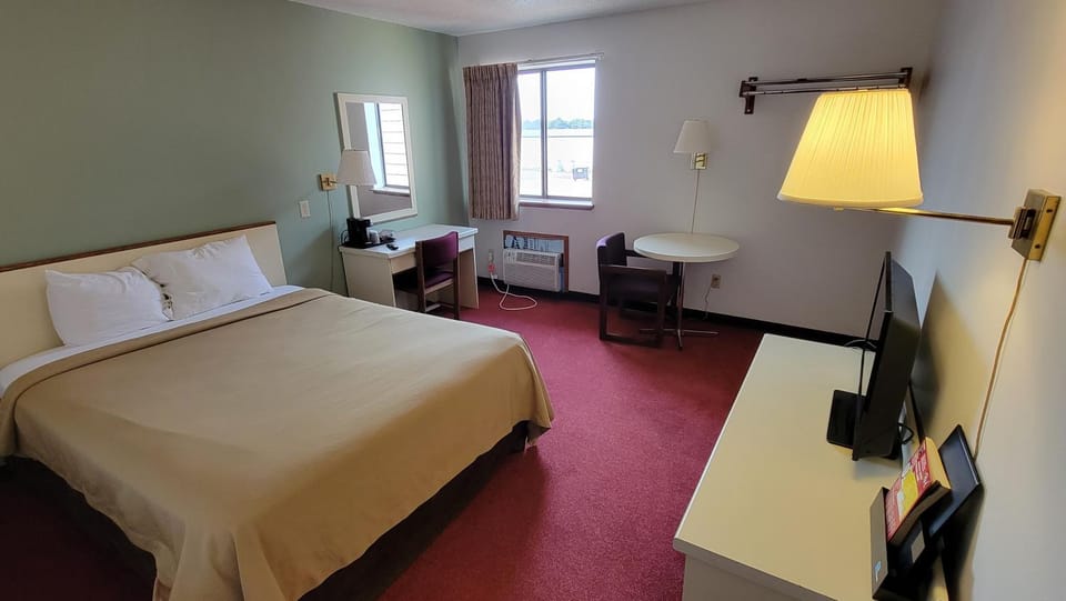 Wagner Lakeside Motel Hotel in South Dakota