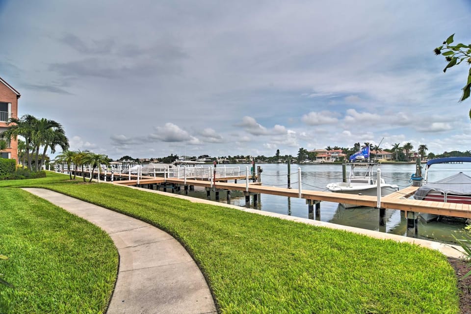 Walk to Ocean: St Pete Beach Condo w/ Pool Access House in Sunset Beach