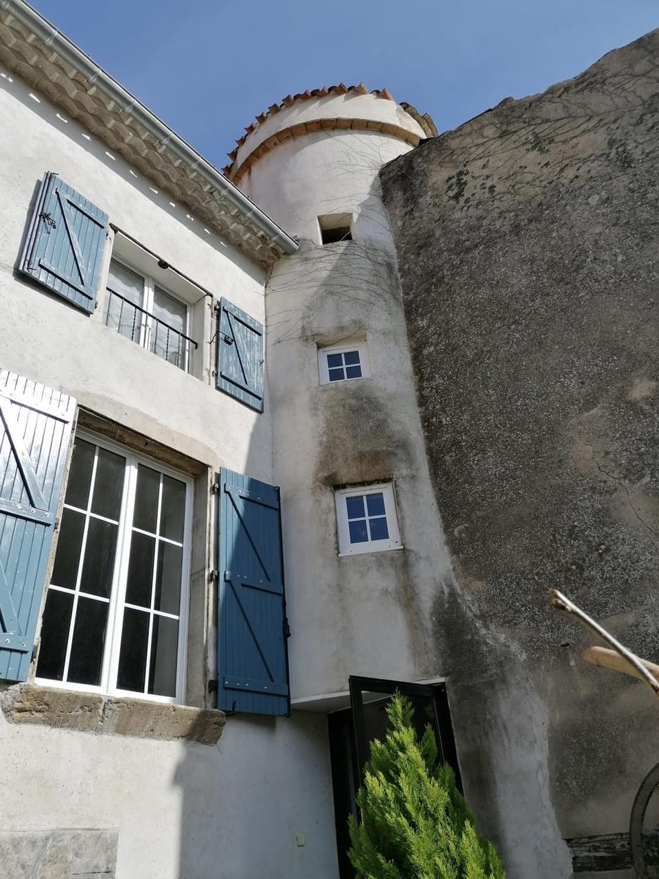 Property building, Inner courtyard view