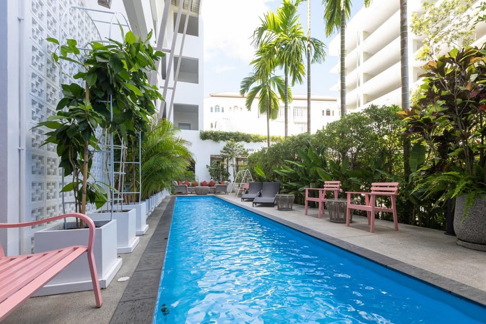 Swimming pool