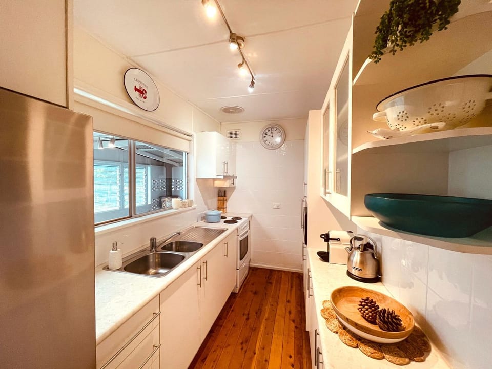 Coffee/tea facilities, kitchen