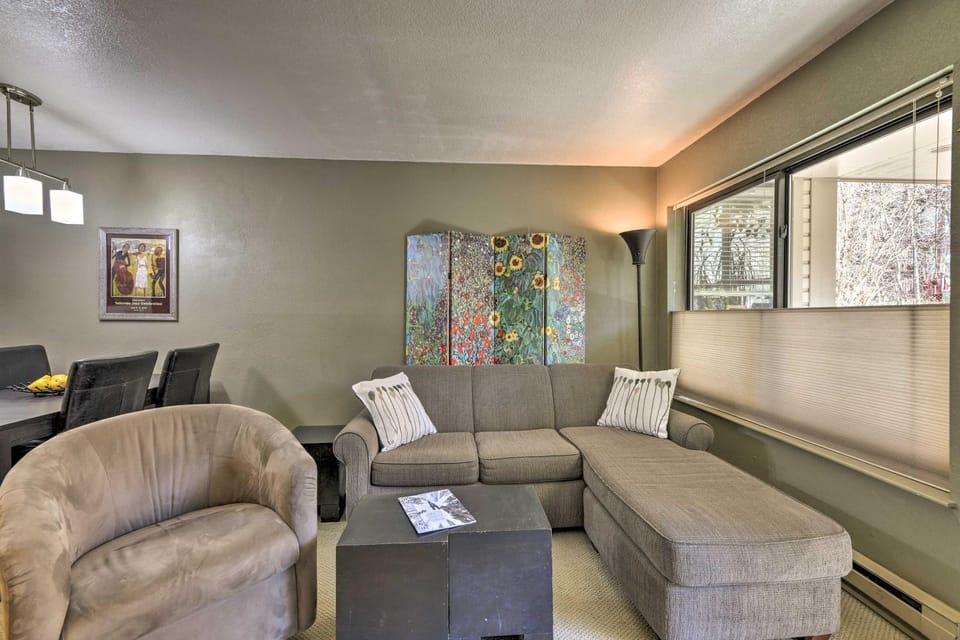 Telluride Condo in Town - 1/2 Mi Walk to Gondola! House in Telluride