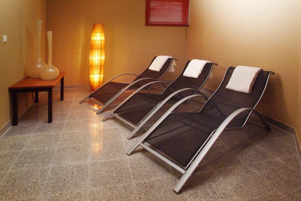 Sauna, Spa and wellness centre/facilities, Seating area