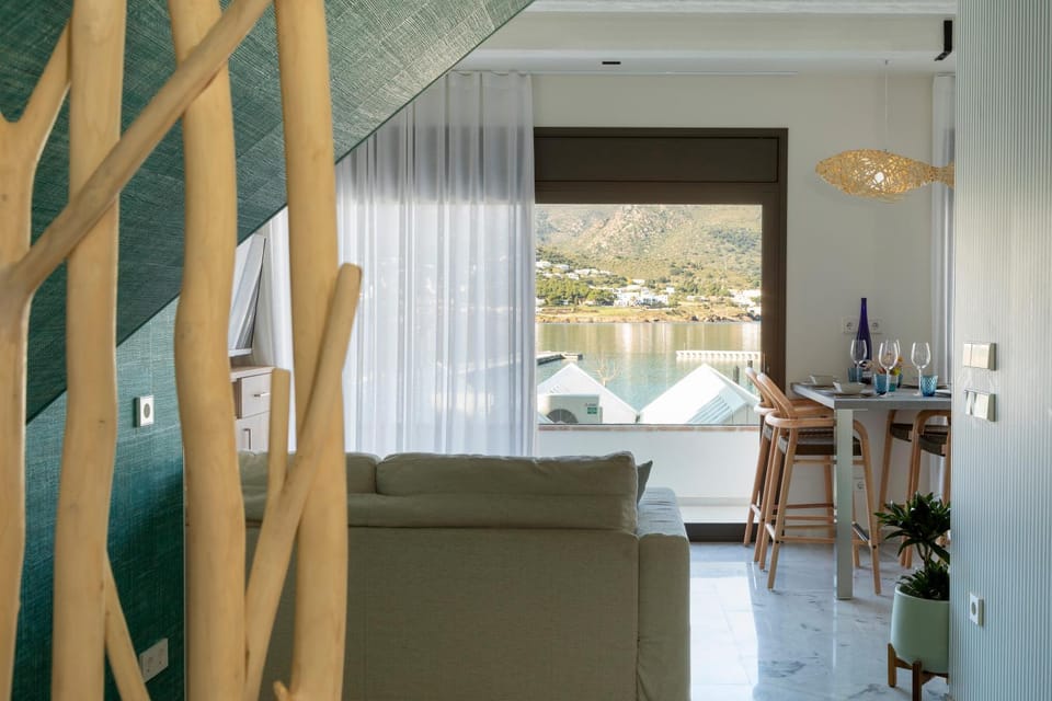 View (from property/room), Balcony/Terrace, Sea view