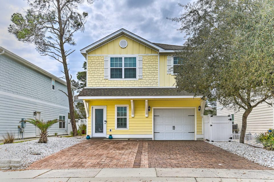 Half Mi to Inlet Beach Home with Grill and Fire Pit House in Inlet Beach