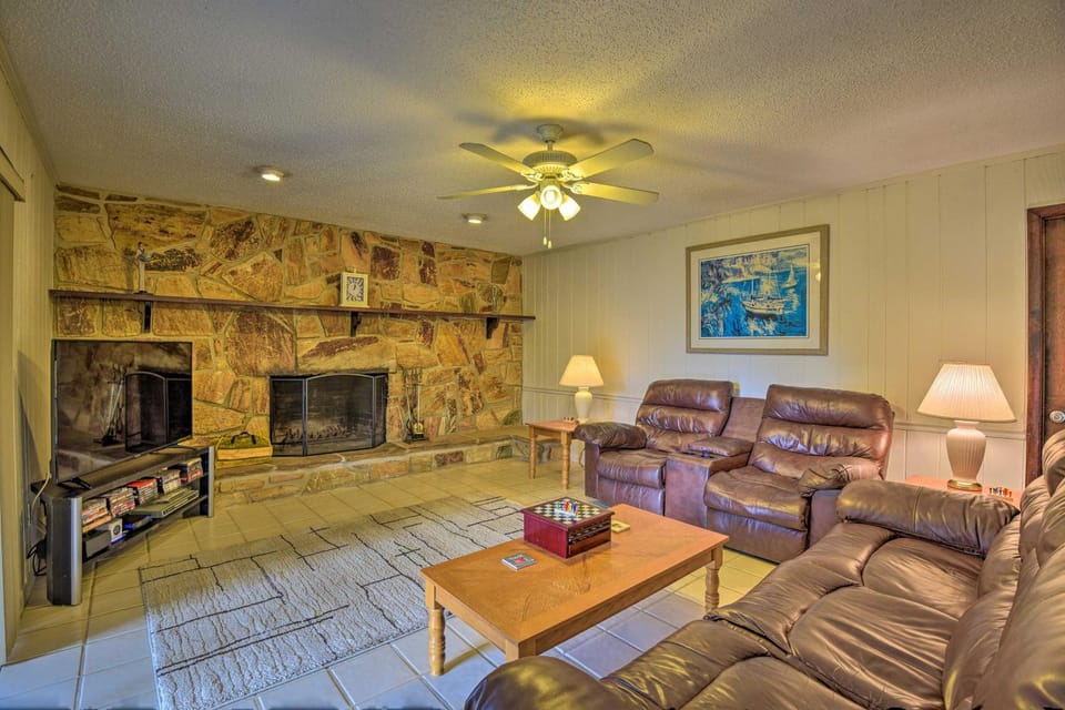 Daytona Area Home ~ 3 Mi to Beach: Swim & Explore! House in Port Orange