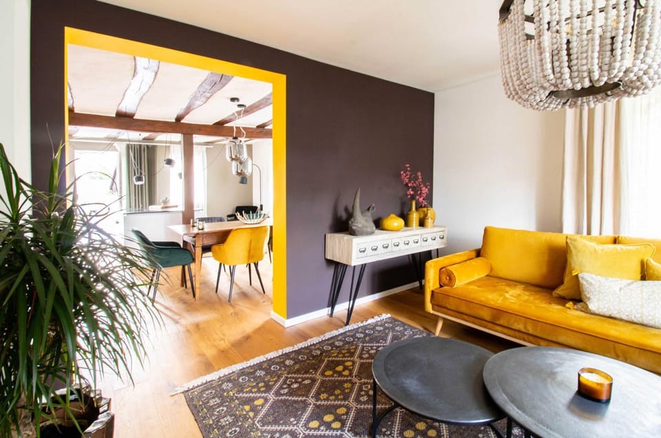 Living room, Dining area, Food