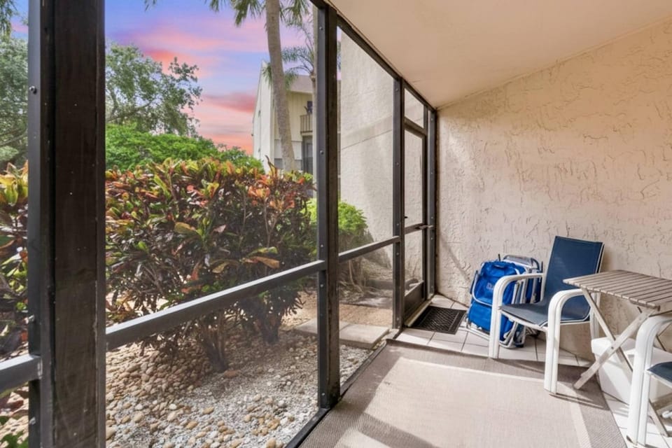 Bay Oaks C Ground Floor House in Siesta Beach
