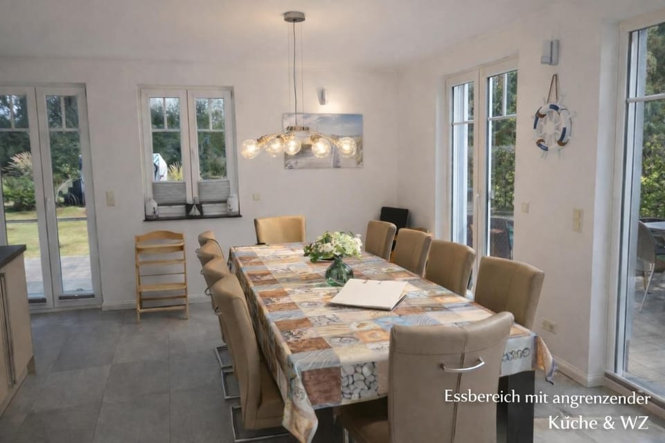 Villa Mara House in Glowe