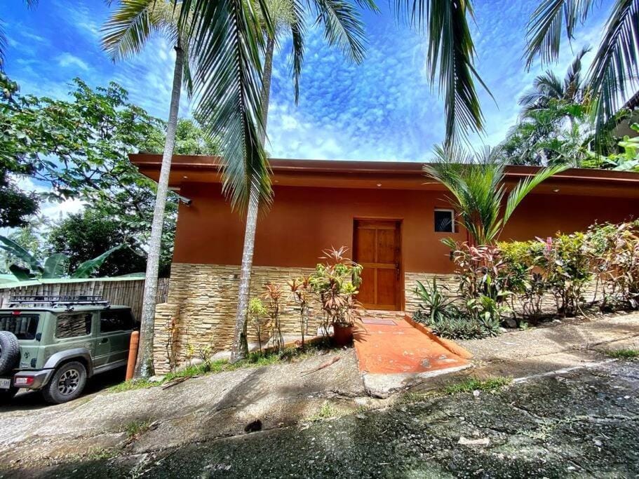 Casa Alegria, Ocean View, 4 bedroom Home Villa in Quepos