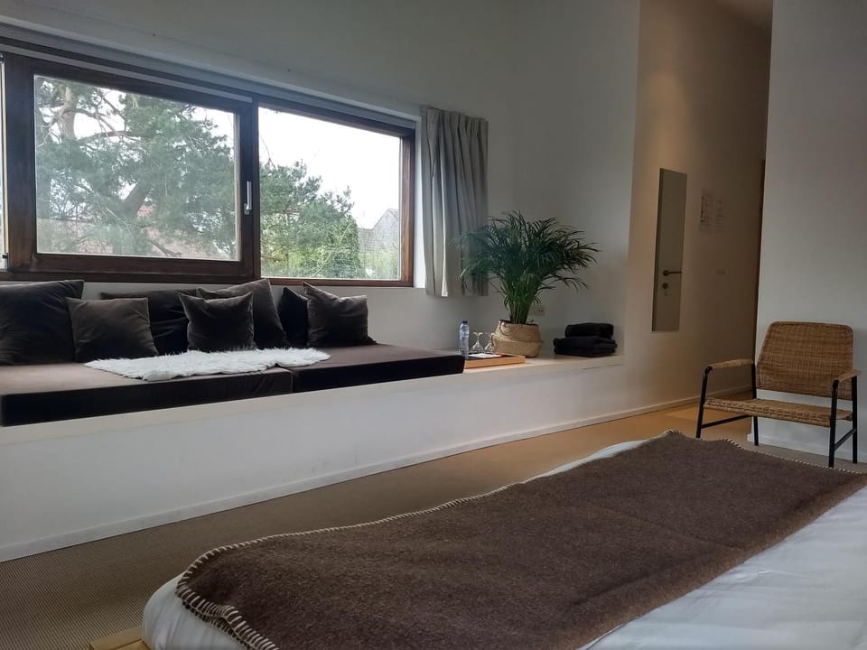 Aubergine Bed and Breakfast in Bruges