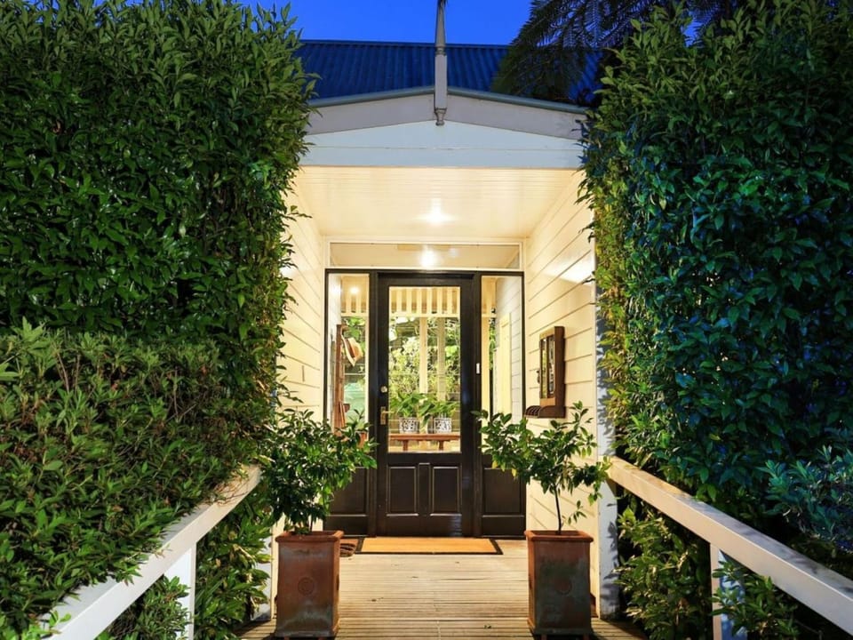Milhouse Berry House in Berry