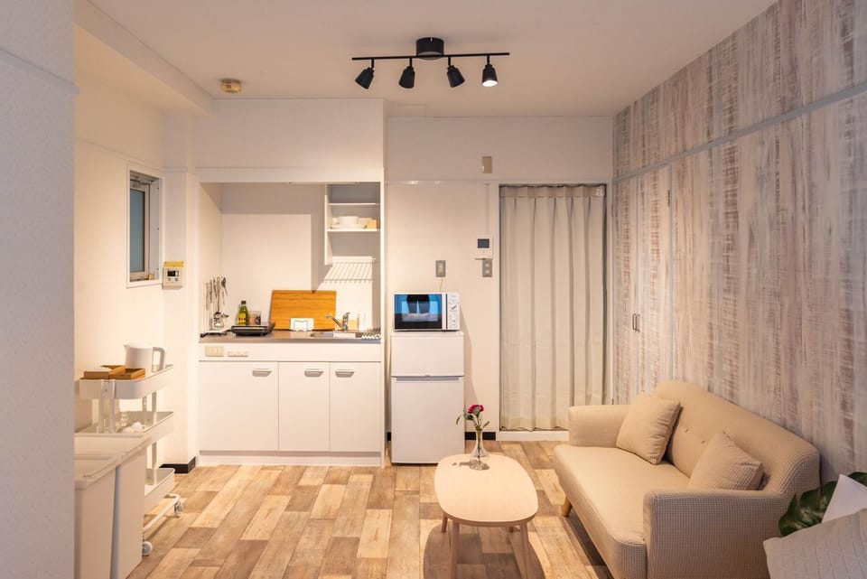 Kitchen or kitchenette, Living room