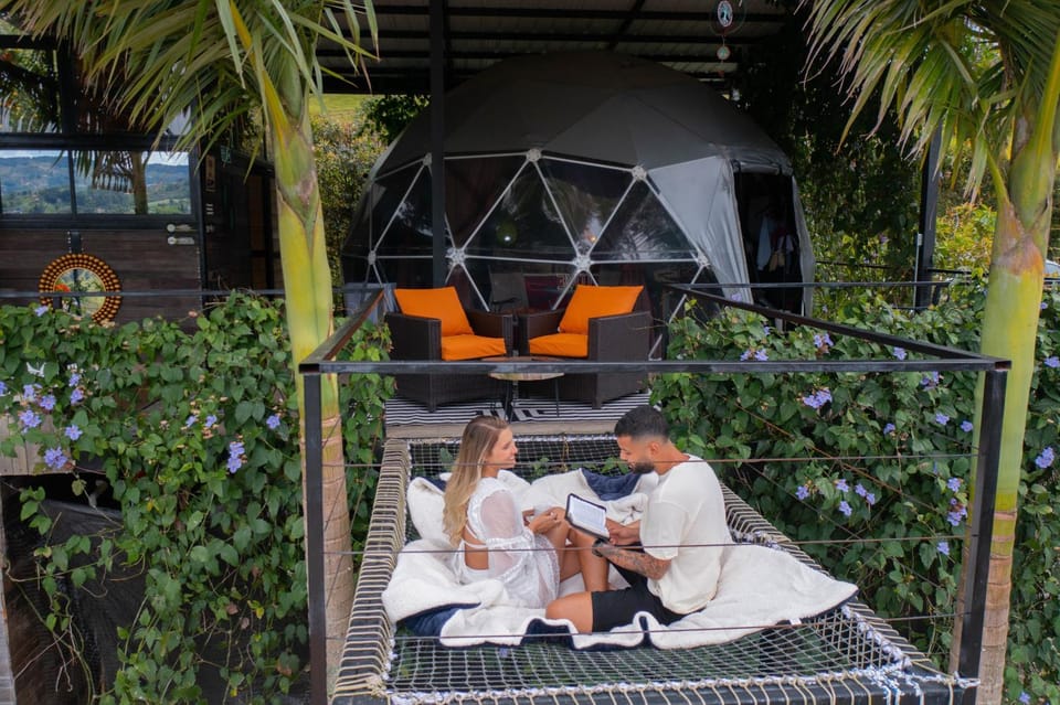 Glamping Montecarlo Domo Geodesico y Sauna Finlandés Guatapé Campground/ 
RV Resort in Antioquia