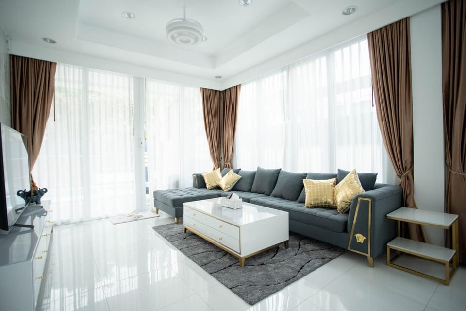 KW pool villa pattaya Villa in Pattaya City