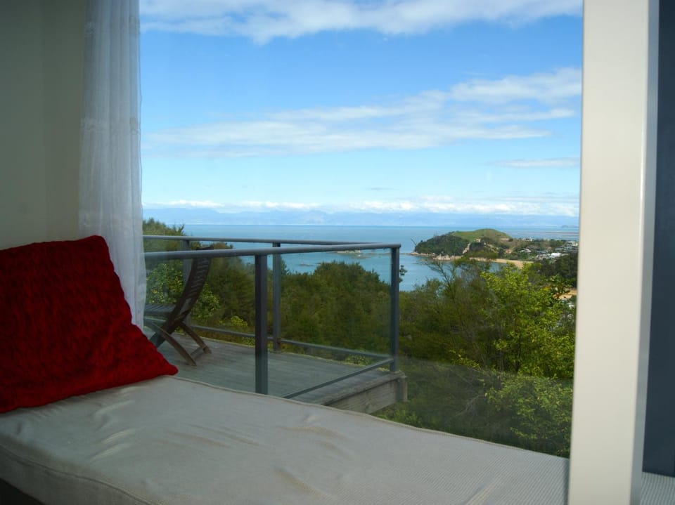 Korora - Kaiteriteri Beach House House in Tasman District, Tasman, New Zealand