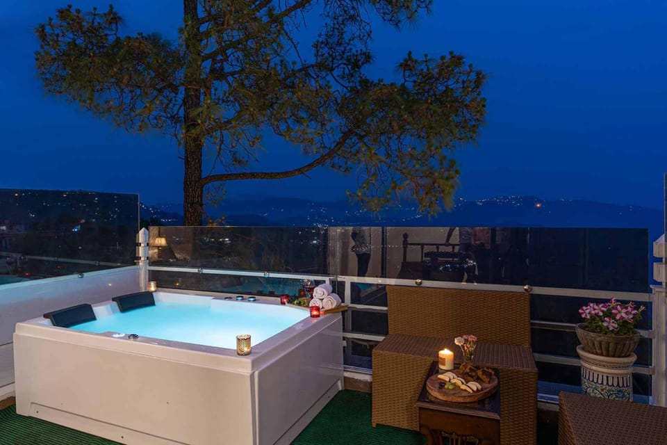 Hot Tub