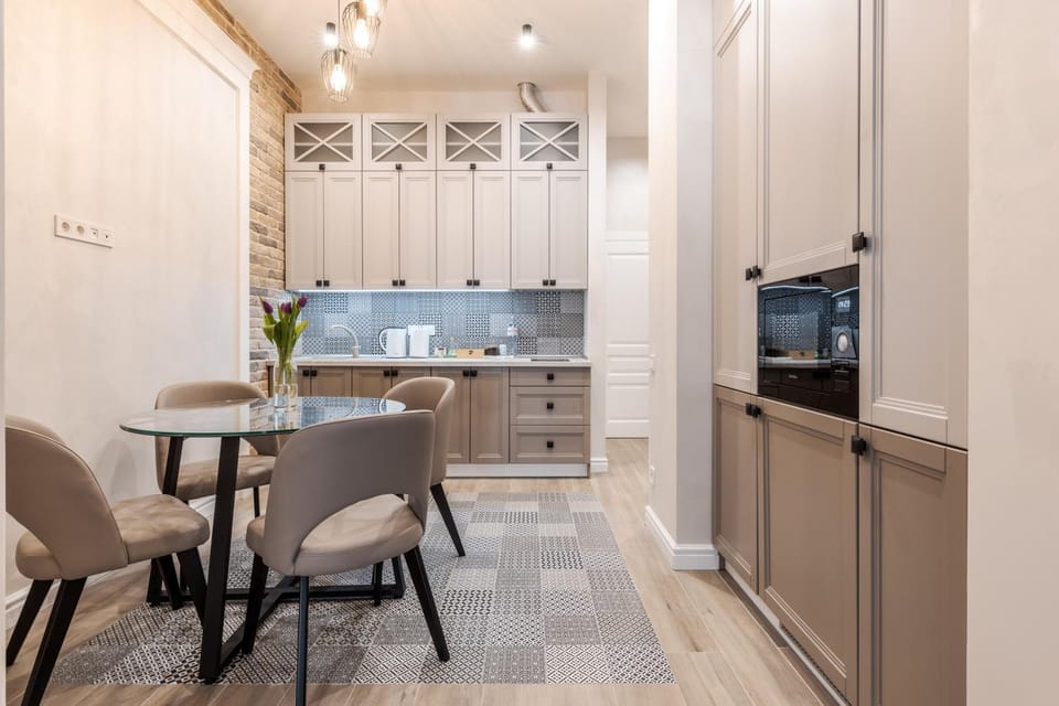 Dining area, Communal kitchen