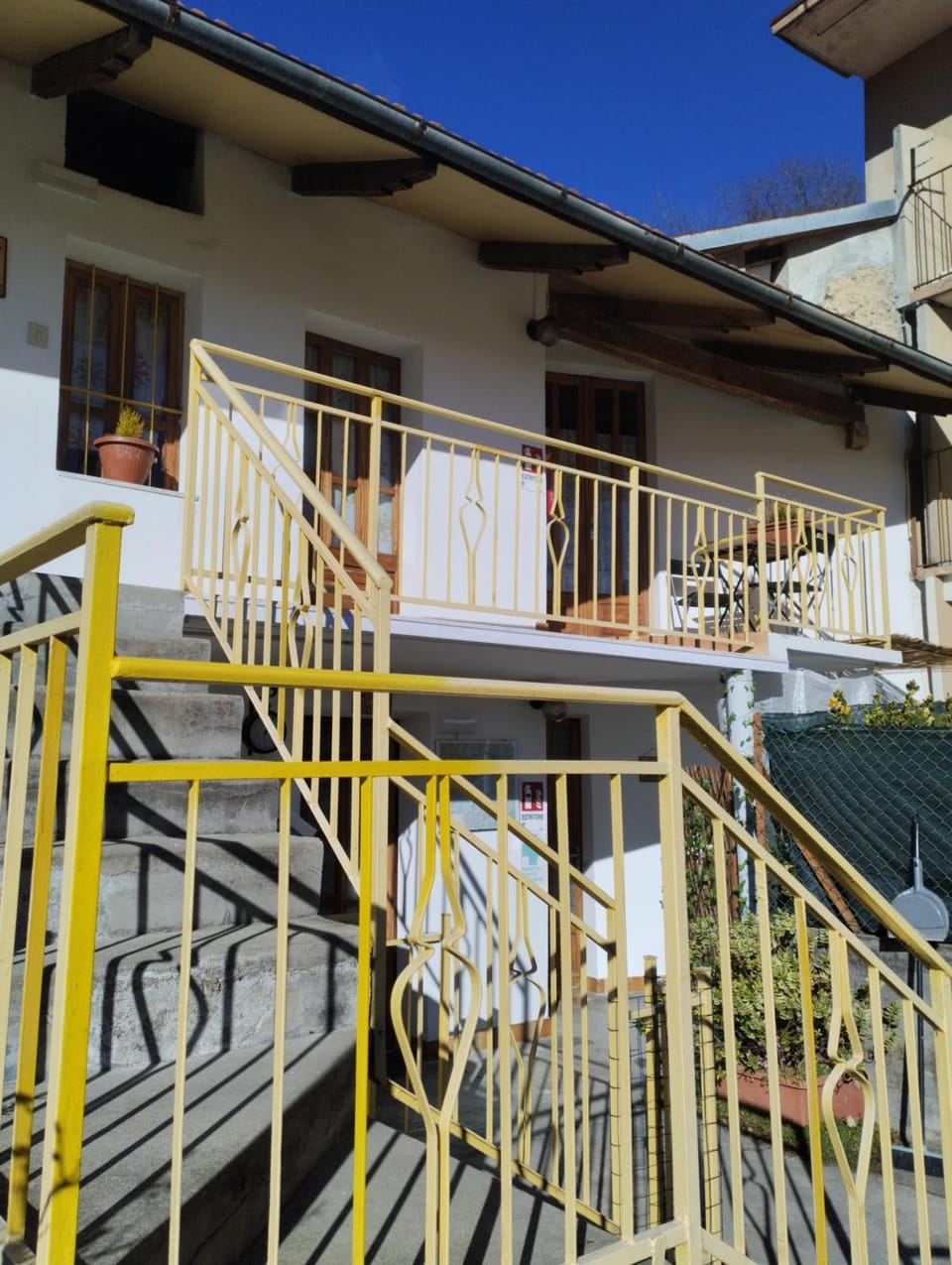 Property building, Balcony/Terrace