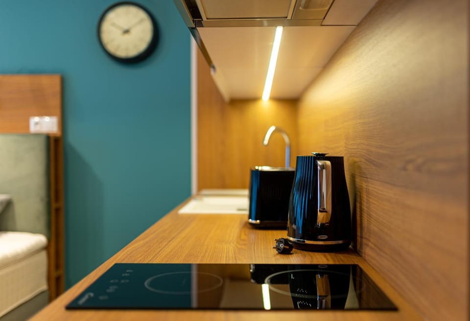 Coffee/tea facilities, Kitchen or kitchenette