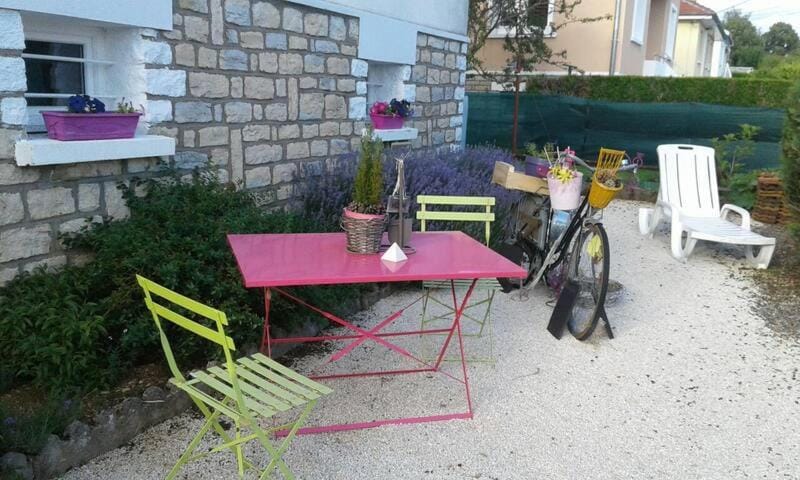 blue room, kitchenette Bed and Breakfast in Grand Est