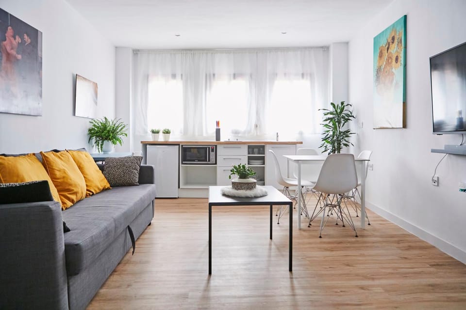 Kitchen or kitchenette, Living room, Dining area