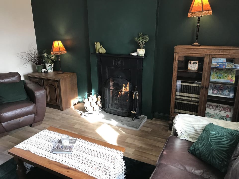 Communal lounge/ TV room, Living room