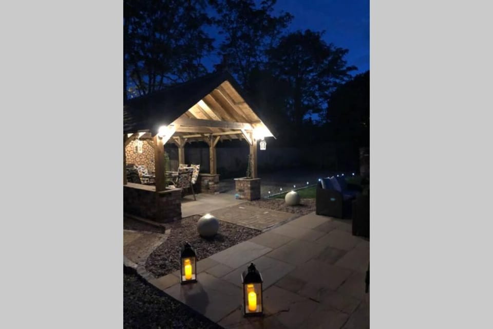 Dove Nest Cottage Blackpool Lytham St Annes House in Blackpool