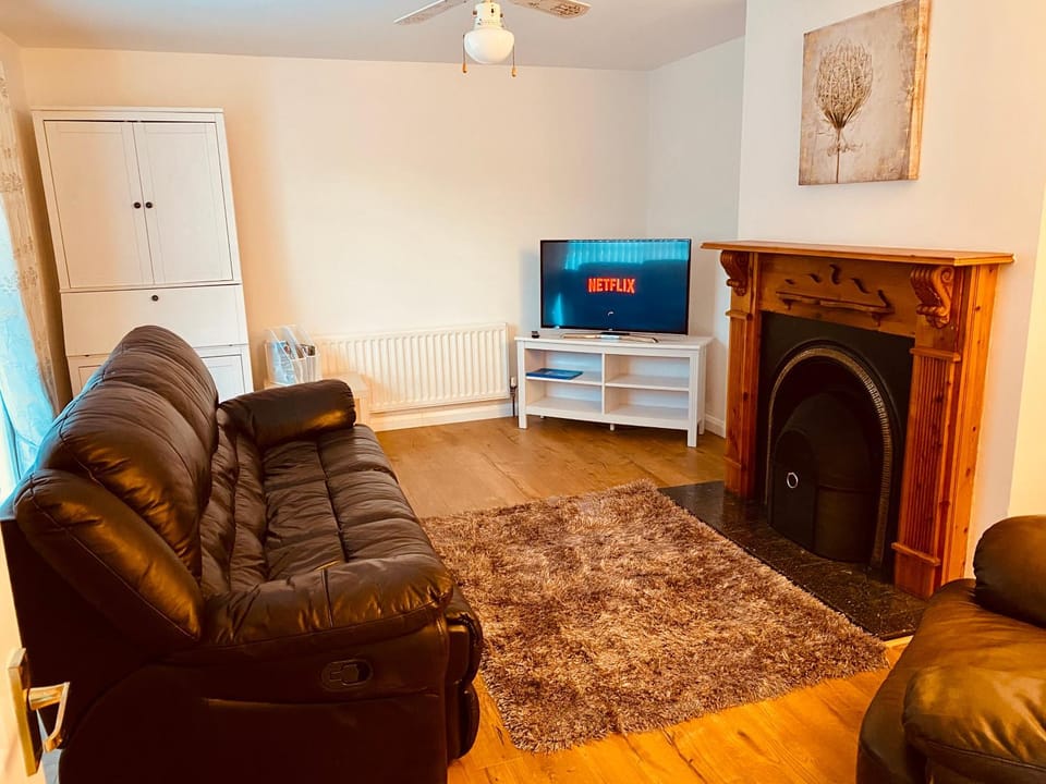 TV and multimedia, Lounge or bar