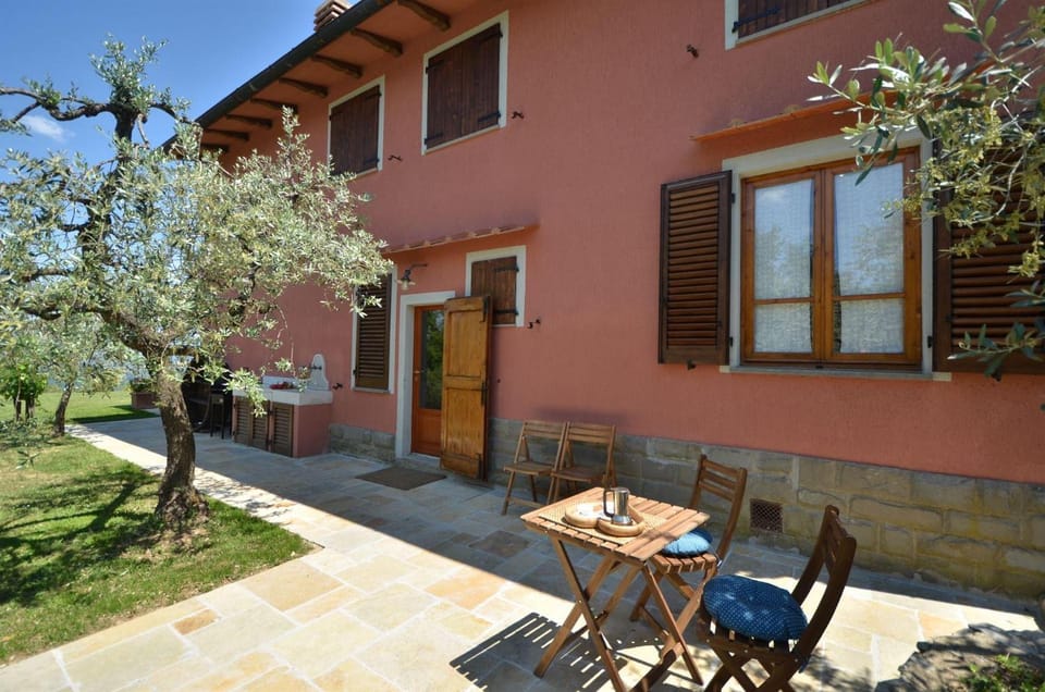 Le Ginestre Villa in Tuscany