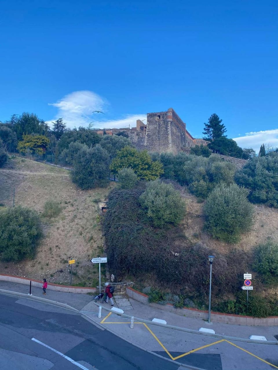 Neighbourhood, Landmark view, Mountain view