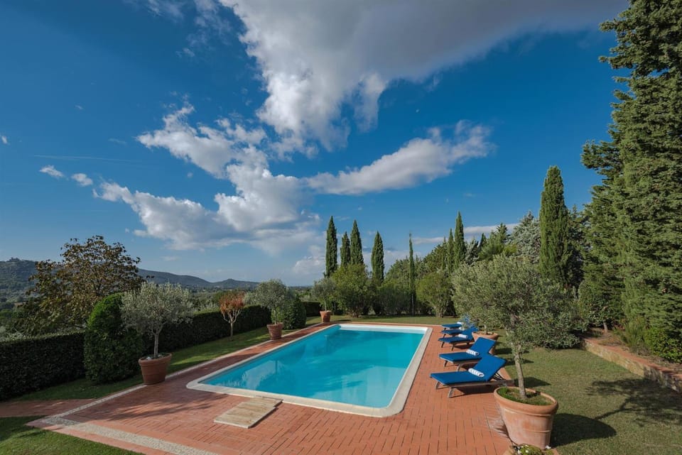 Podere Sant'Alessandro Villa in Tuscany