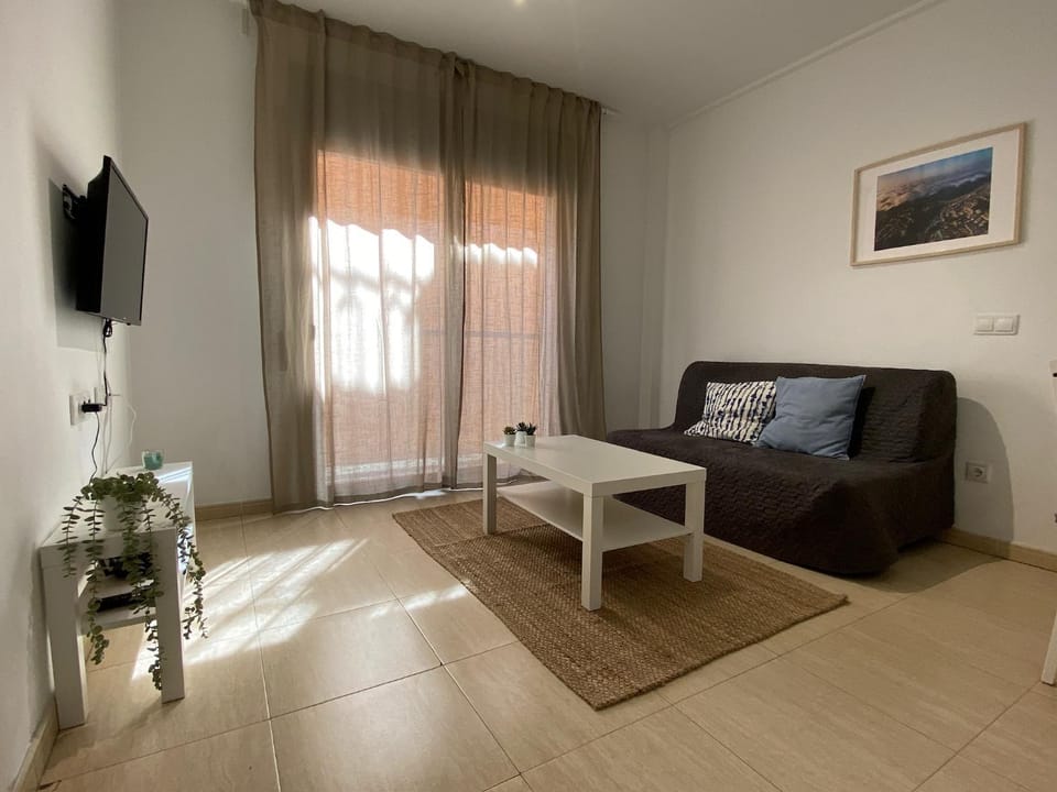 Living room, Photo of the whole room, Seating area