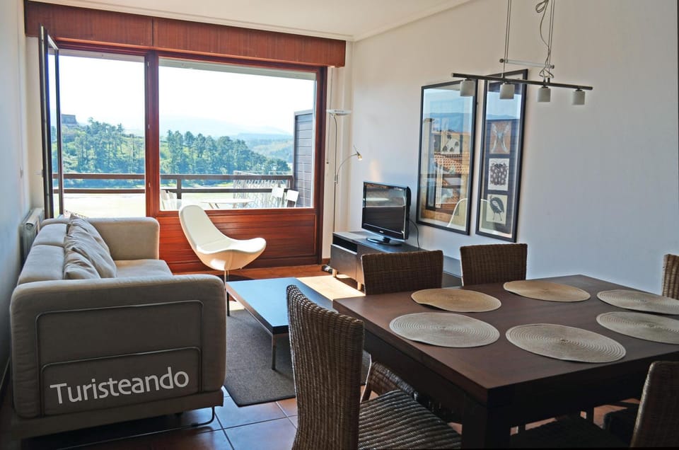 TV and multimedia, Balcony/Terrace, Living room, Dining area