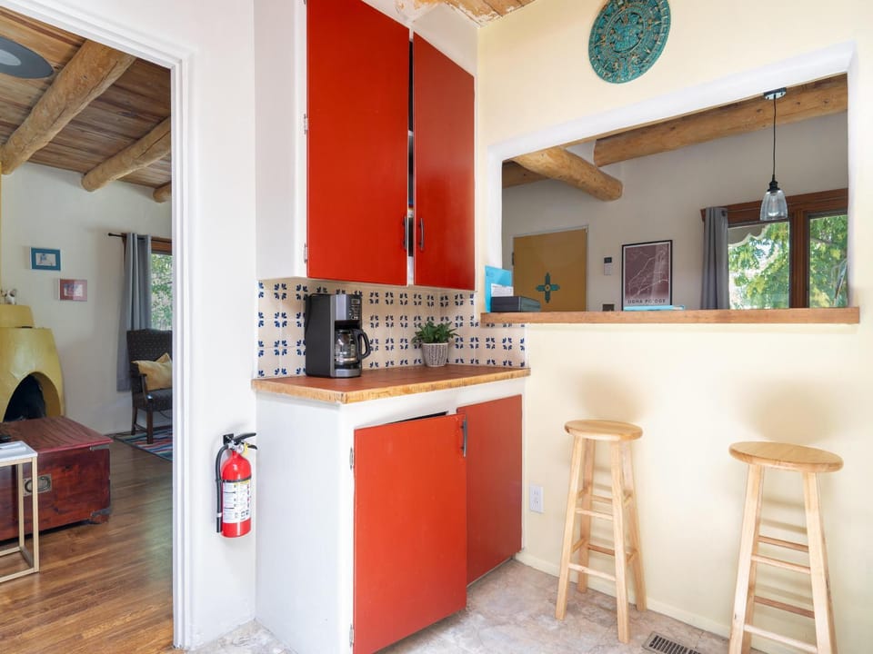 Kitchen or kitchenette, Seating area, furniture